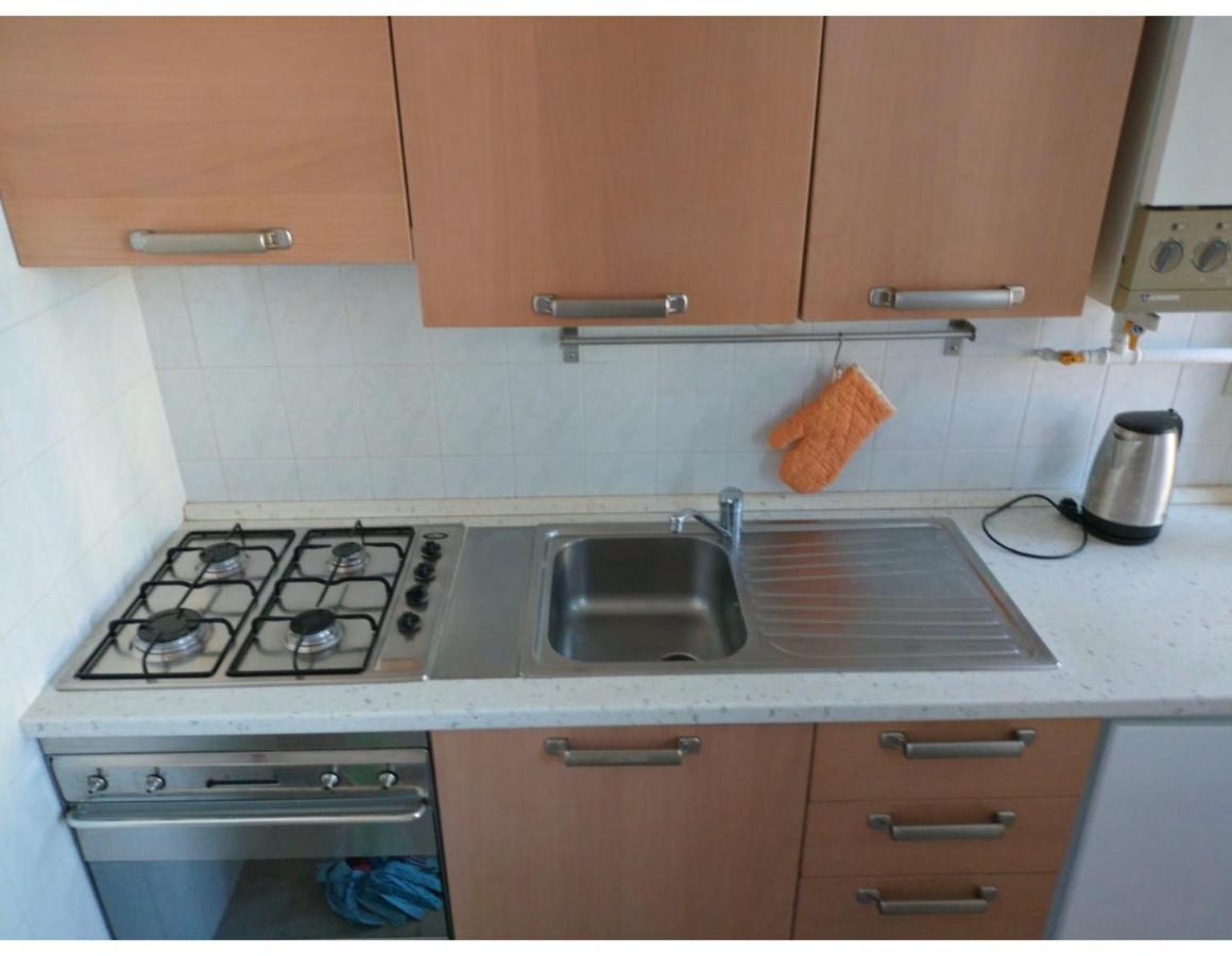 Bellisimo Apartamento A Nuovo, Garage In Propieta Apartment Арона Екстериор снимка